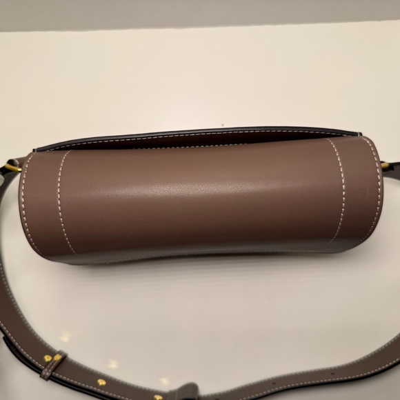 AALLYN Ingrid Crossbody/Shoulder Bag in Wood Berry Brown Leather Feminine Staple - Picture 13 of 16
